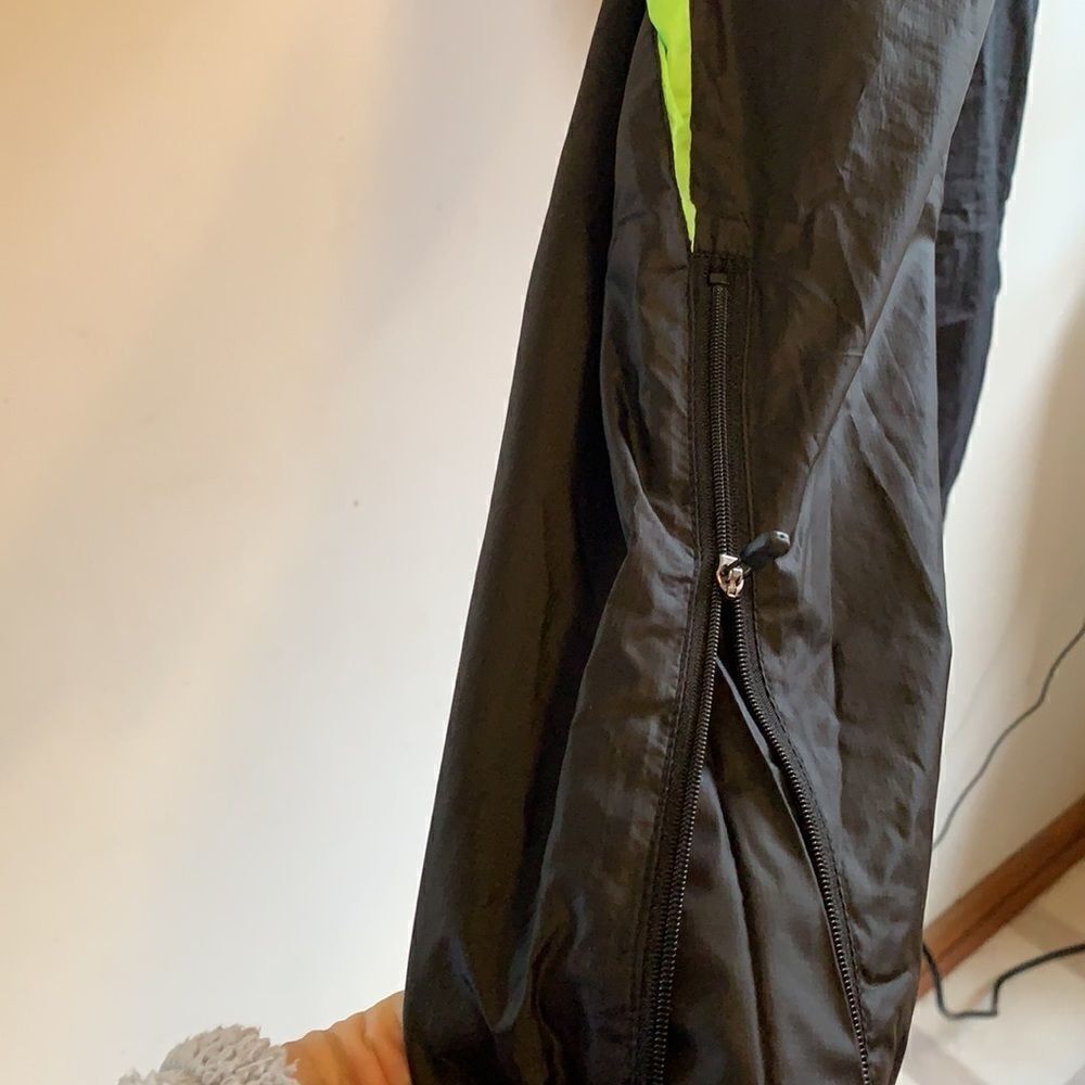 EXCELLENT CONDITION UNISEX MEDIUM KAPPA NYLON JOGGERS - Picture 7 of 9